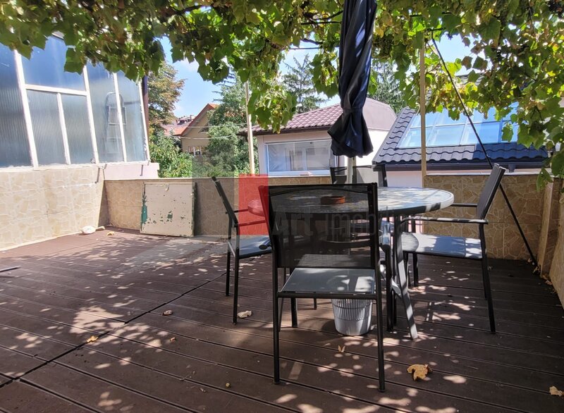 1 Mai Apartament cu 2 camere de inchiriat in zona Mihalache/ Chibrit/ Ciuperca