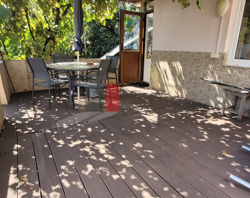 1 Mai Apartament cu 2 camere de inchiriat in zona Mihalache/ Chibrit/ Ciuperca